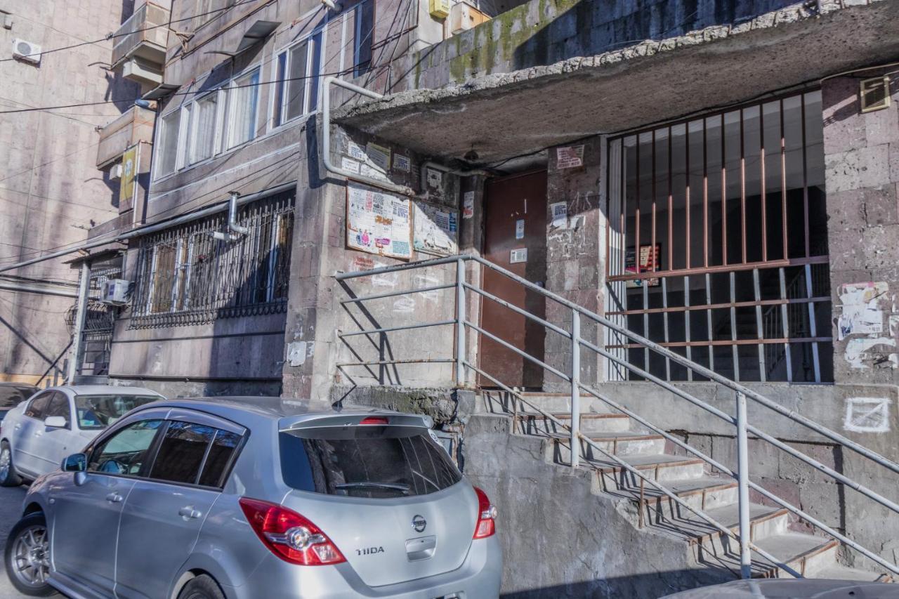 Stay Inn Apartments Near Northern Avenue Yerevan Exterior photo
