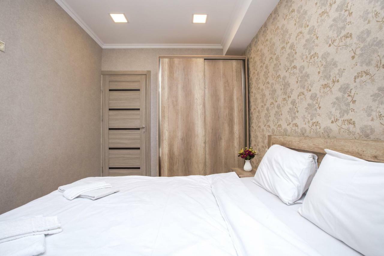 Stay Inn Apartments Near Northern Avenue Yerevan Exterior photo
