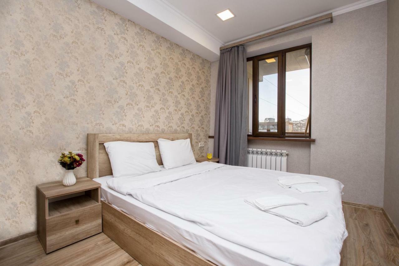 Stay Inn Apartments Near Northern Avenue Yerevan Exterior photo